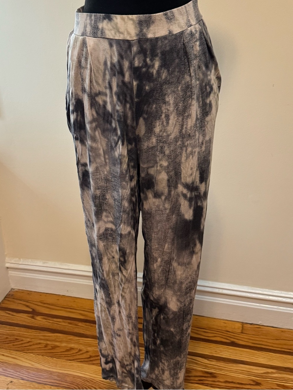 Tie-Dye Grey Casual Pants